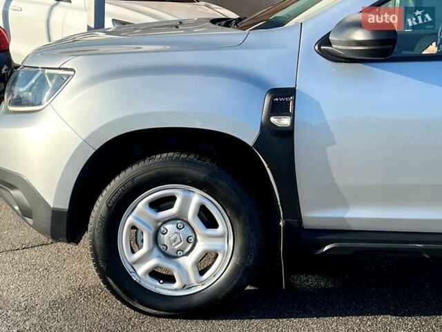 Серый Рено Дастер, объемом двигателя 1.5 л и пробегом 191 тыс. км за 13900 $, фото 14 на Automoto.ua