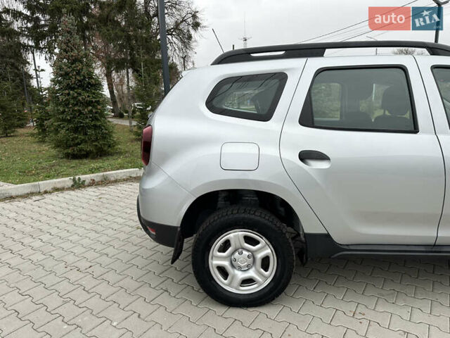 Серый Рено Дастер, объемом двигателя 1.46 л и пробегом 185 тыс. км за 14000 $, фото 18 на Automoto.ua