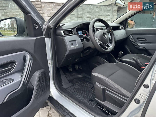 Серый Рено Дастер, объемом двигателя 1.46 л и пробегом 185 тыс. км за 14000 $, фото 30 на Automoto.ua