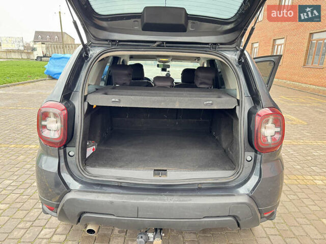 Серый Рено Дастер, объемом двигателя 1.46 л и пробегом 141 тыс. км за 16000 $, фото 13 на Automoto.ua