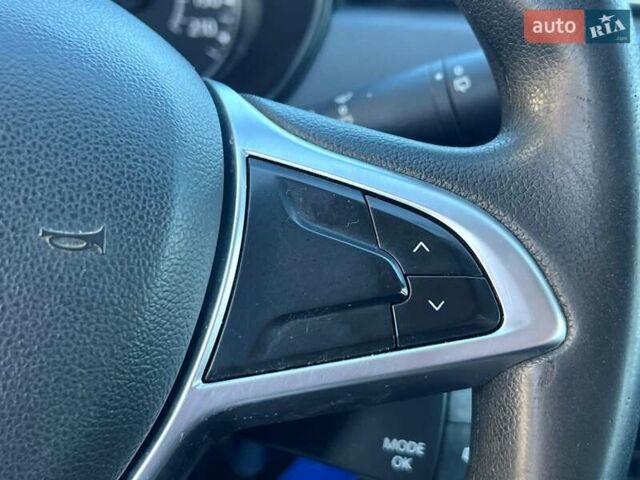 Серый Рено Дастер, объемом двигателя 1.5 л и пробегом 191 тыс. км за 13900 $, фото 31 на Automoto.ua