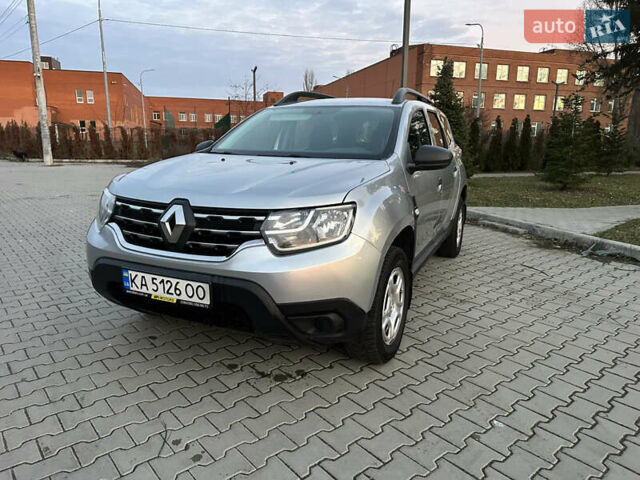 Серый Рено Дастер, объемом двигателя 1.46 л и пробегом 200 тыс. км за 14200 $, фото 2 на Automoto.ua