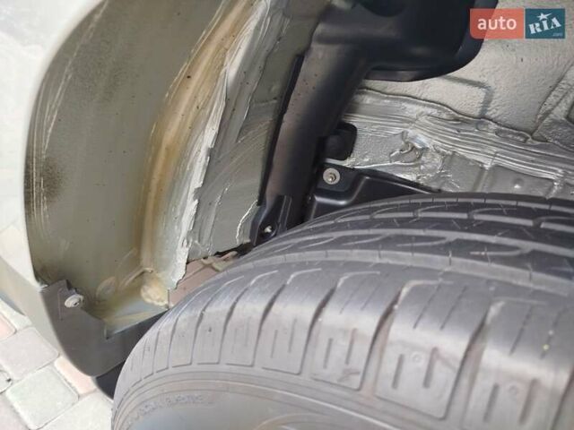 Серый Рено Дастер, объемом двигателя 1.46 л и пробегом 12 тыс. км за 22000 $, фото 45 на Automoto.ua