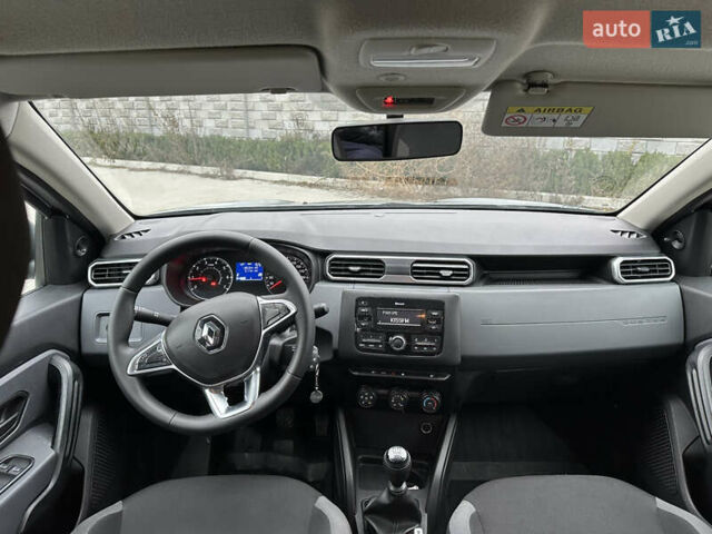 Серый Рено Дастер, объемом двигателя 1.46 л и пробегом 185 тыс. км за 14000 $, фото 32 на Automoto.ua