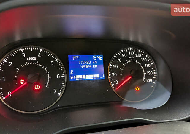 Серый Рено Дастер, объемом двигателя 1.6 л и пробегом 110 тыс. км за 14500 $, фото 1 на Automoto.ua