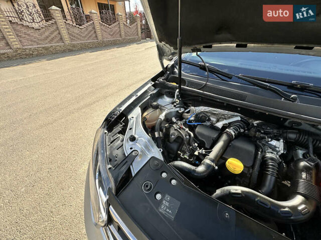 Серый Рено Дастер, объемом двигателя 1.5 л и пробегом 141 тыс. км за 18300 $, фото 25 на Automoto.ua