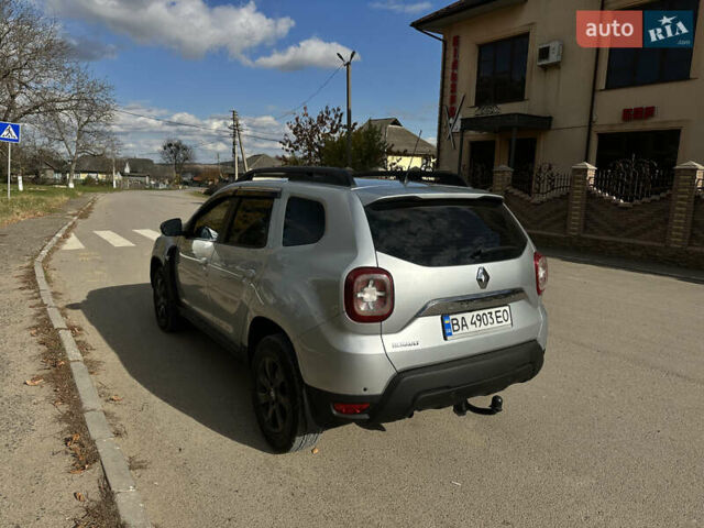 Серый Рено Дастер, объемом двигателя 1.5 л и пробегом 141 тыс. км за 18300 $, фото 4 на Automoto.ua