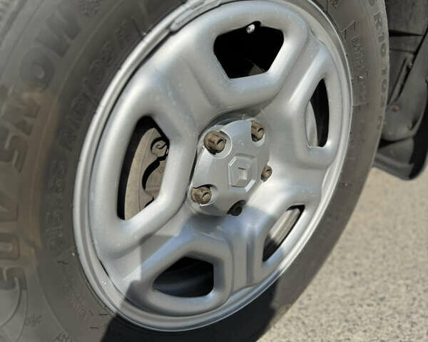 Серый Рено Дастер, объемом двигателя 1.46 л и пробегом 220 тыс. км за 14350 $, фото 21 на Automoto.ua
