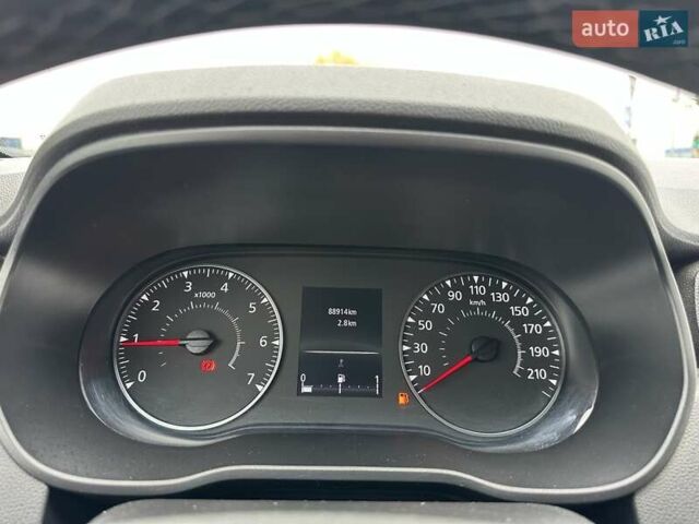 Сірий Рено Дастер, об'ємом двигуна 1.46 л та пробігом 88 тис. км за 18950 $, фото 18 на Automoto.ua