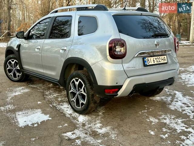Серый Рено Дастер, объемом двигателя 1.5 л и пробегом 150 тыс. км за 16500 $, фото 7 на Automoto.ua