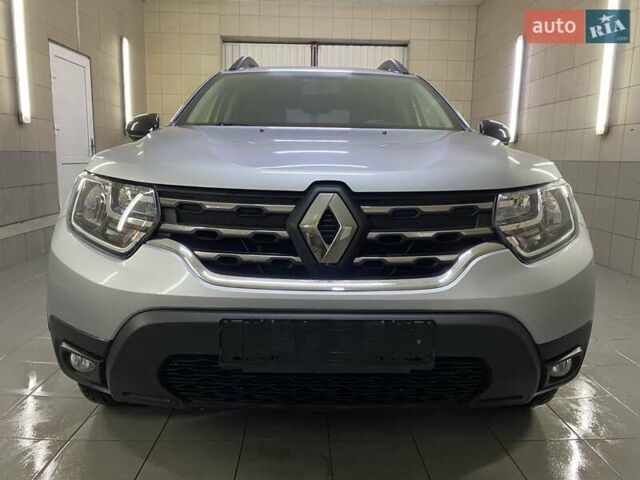 Рено Дастер 2022 в Умани на Automoto.ua Серый Рено Дастер, объемом двигателя 1.6 л и пробегом 69 тыс. км за 19999 $, фото 2 на Automoto.ua