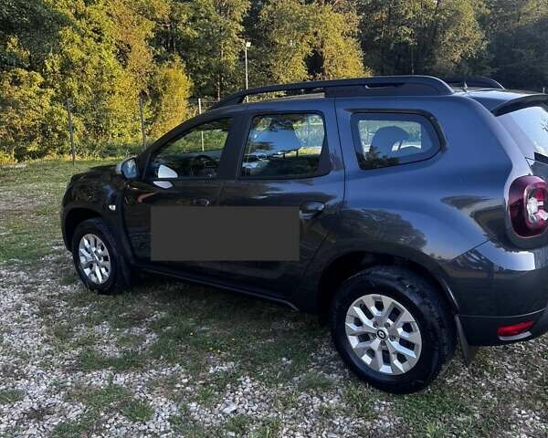 Рено Дастер 2022 в Ивано-Франковске на Automoto.ua Серый Рено Дастер, объемом двигателя 1.6 л и пробегом 49 тыс. км за 20999 $, фото 3 на Automoto.ua