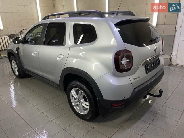 Рено Дастер 2022 в Умани на Automoto.ua Серый Рено Дастер, объемом двигателя 1.6 л и пробегом 69 тыс. км за 19999 $, фото 11 на Automoto.ua