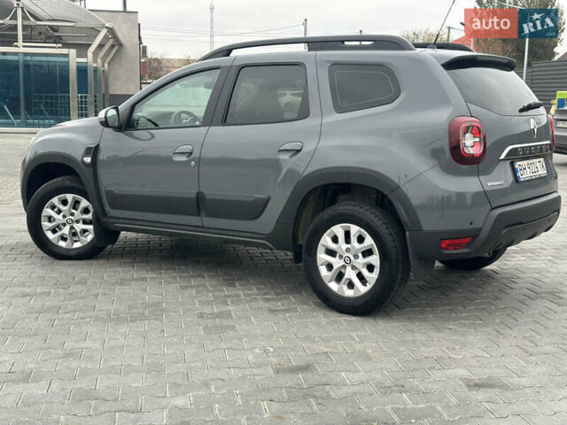 Серый Рено Дастер, объемом двигателя 1.6 л и пробегом 20 тыс. км за 19400 $, фото 19 на Automoto.ua