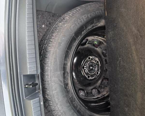 Рено Дастер 2022 в Ивано-Франковске на Automoto.ua Серый Рено Дастер, объемом двигателя 1.6 л и пробегом 49 тыс. км за 20999 $, фото 20 на Automoto.ua