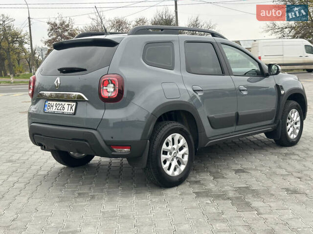 Серый Рено Дастер, объемом двигателя 1.6 л и пробегом 20 тыс. км за 19400 $, фото 9 на Automoto.ua