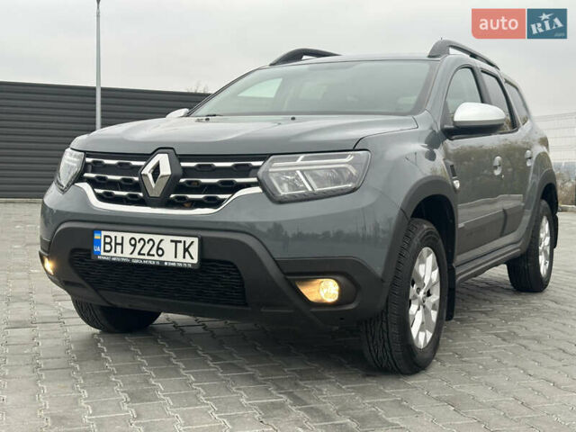 Серый Рено Дастер, объемом двигателя 1.6 л и пробегом 20 тыс. км за 19400 $, фото 1 на Automoto.ua