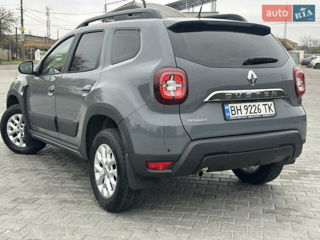 Серый Рено Дастер, объемом двигателя 1.6 л и пробегом 20 тыс. км за 19400 $, фото 18 на Automoto.ua