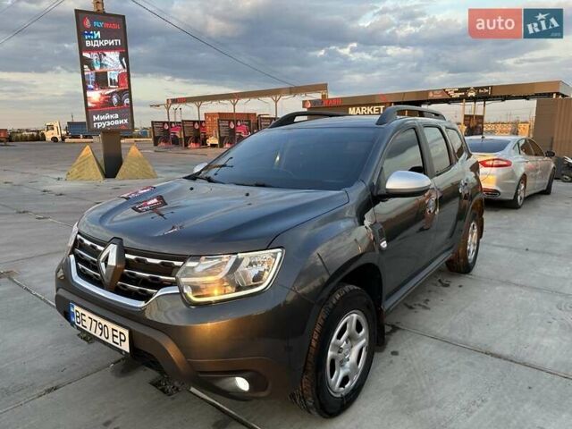 Сірий Рено Дастер, об'ємом двигуна 1.5 л та пробігом 130 тис. км за 17500 $, фото 3 на Automoto.ua