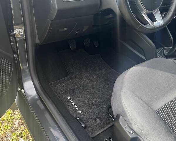 Рено Дастер 2022 в Ивано-Франковске на Automoto.ua Серый Рено Дастер, объемом двигателя 1.6 л и пробегом 49 тыс. км за 20999 $, фото 27 на Automoto.ua