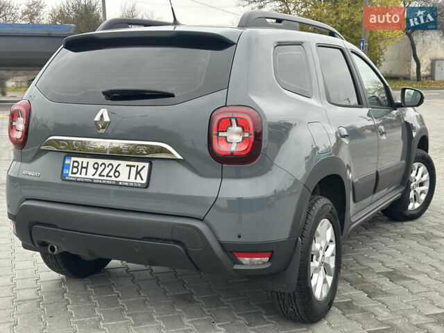 Серый Рено Дастер, объемом двигателя 1.6 л и пробегом 20 тыс. км за 19400 $, фото 16 на Automoto.ua