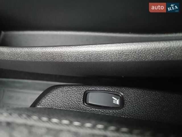 Серый Рено Дастер, объемом двигателя 1.46 л и пробегом 117 тыс. км за 19800 $, фото 24 на Automoto.ua