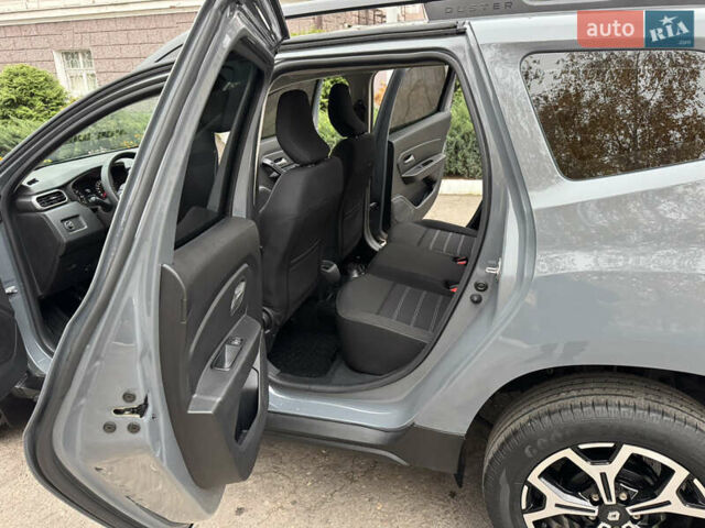 Серый Рено Дастер, объемом двигателя 1.5 л и пробегом 121 тыс. км за 19800 $, фото 14 на Automoto.ua