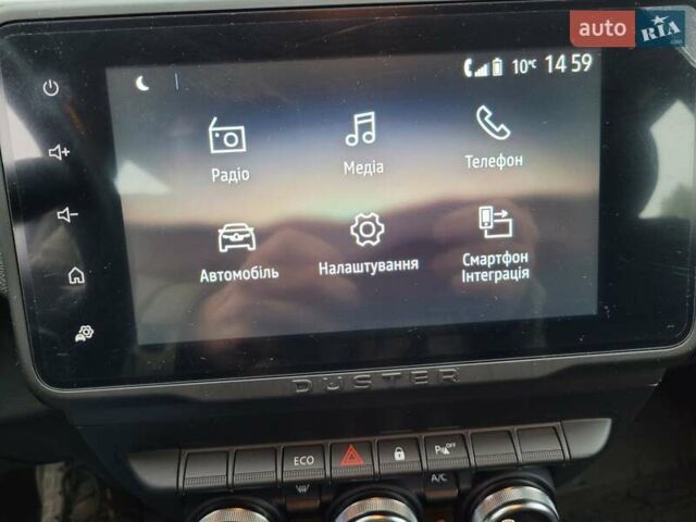 Серый Рено Дастер, объемом двигателя 1.6 л и пробегом 12 тыс. км за 18900 $, фото 9 на Automoto.ua