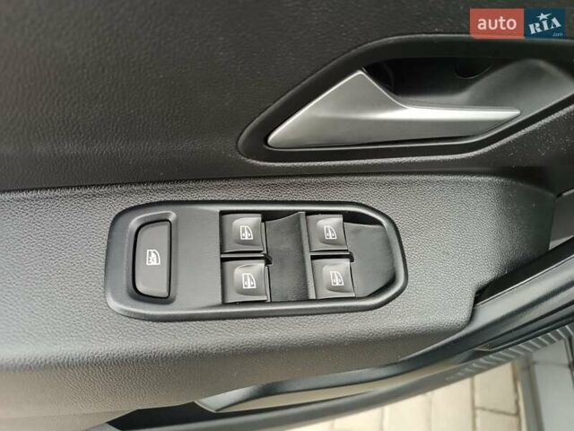 Серый Рено Дастер, объемом двигателя 1.46 л и пробегом 117 тыс. км за 19800 $, фото 11 на Automoto.ua