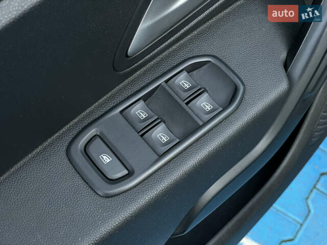 Серый Рено Дастер, объемом двигателя 1.5 л и пробегом 56 тыс. км за 18200 $, фото 13 на Automoto.ua