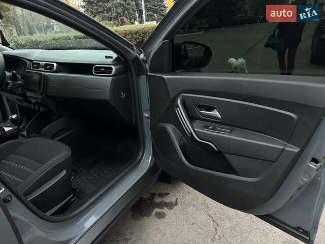 Серый Рено Дастер, объемом двигателя 1.5 л и пробегом 121 тыс. км за 19800 $, фото 37 на Automoto.ua