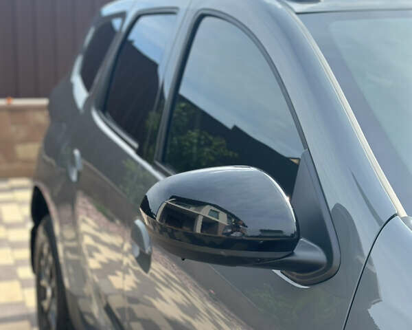 Серый Рено Дастер, объемом двигателя 1.46 л и пробегом 42 тыс. км за 20000 $, фото 6 на Automoto.ua