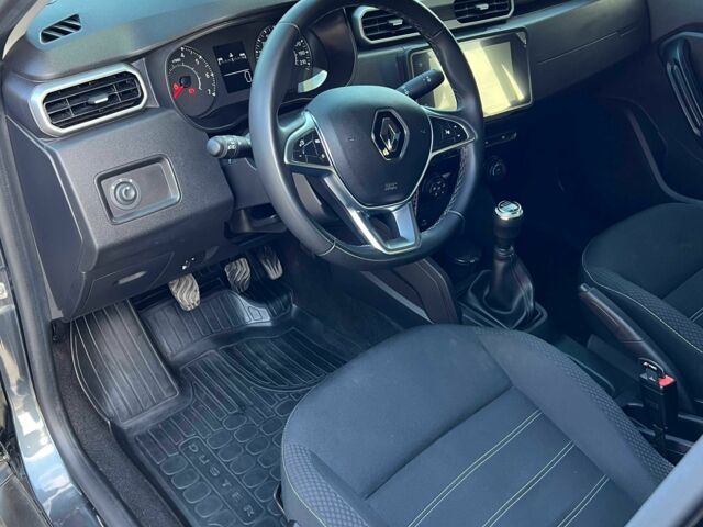 Сірий Рено Дастер, об'ємом двигуна 1.5 л та пробігом 98 тис. км за 22000 $, фото 6 на Automoto.ua