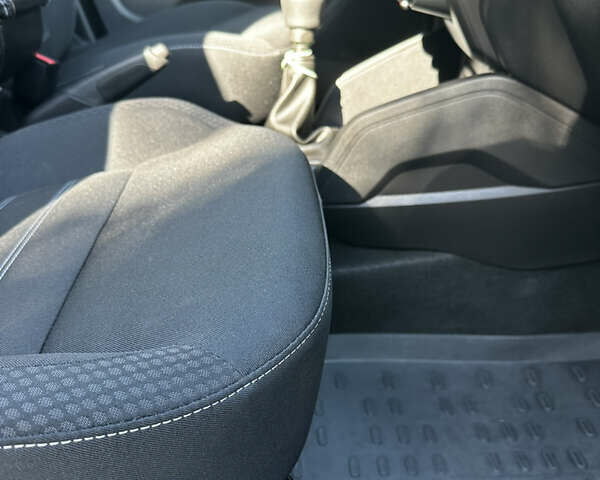 Серый Рено Дастер, объемом двигателя 1.46 л и пробегом 56 тыс. км за 18500 $, фото 11 на Automoto.ua