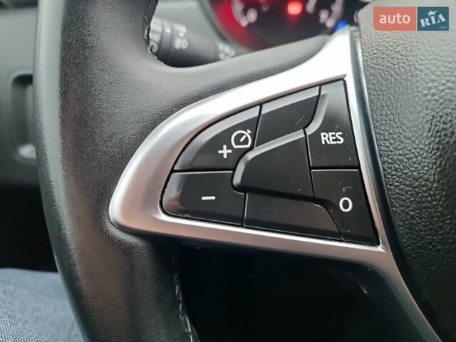 Серый Рено Дастер, объемом двигателя 1.46 л и пробегом 117 тыс. км за 19800 $, фото 22 на Automoto.ua