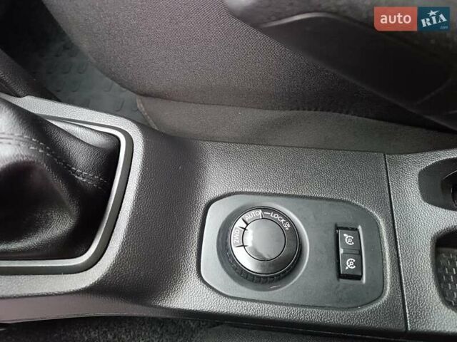 Серый Рено Дастер, объемом двигателя 1.46 л и пробегом 117 тыс. км за 19800 $, фото 19 на Automoto.ua