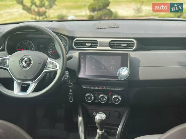 Серый Рено Дастер, объемом двигателя 1.46 л и пробегом 42 тыс. км за 20000 $, фото 8 на Automoto.ua