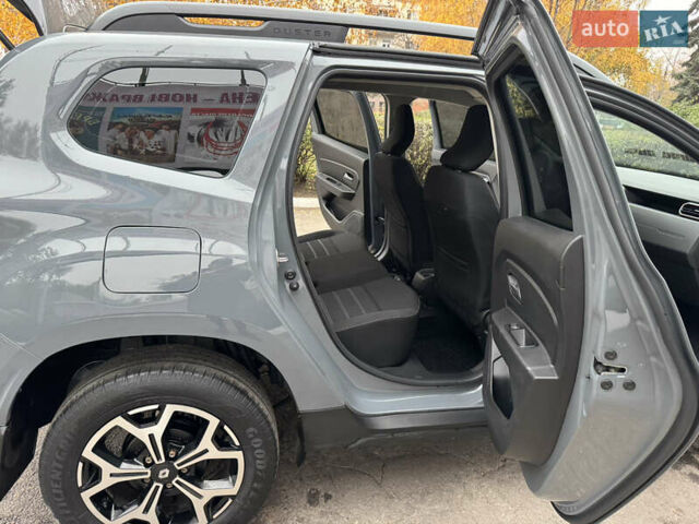 Серый Рено Дастер, объемом двигателя 1.5 л и пробегом 121 тыс. км за 19800 $, фото 18 на Automoto.ua