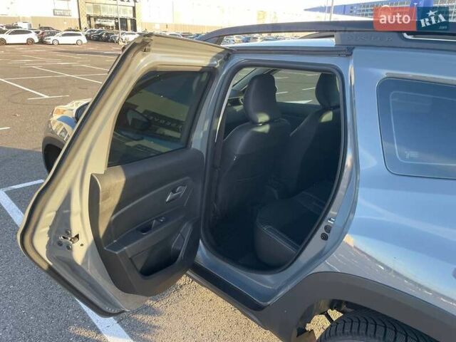 Серый Рено Дастер, объемом двигателя 1.46 л и пробегом 63 тыс. км за 23500 $, фото 3 на Automoto.ua