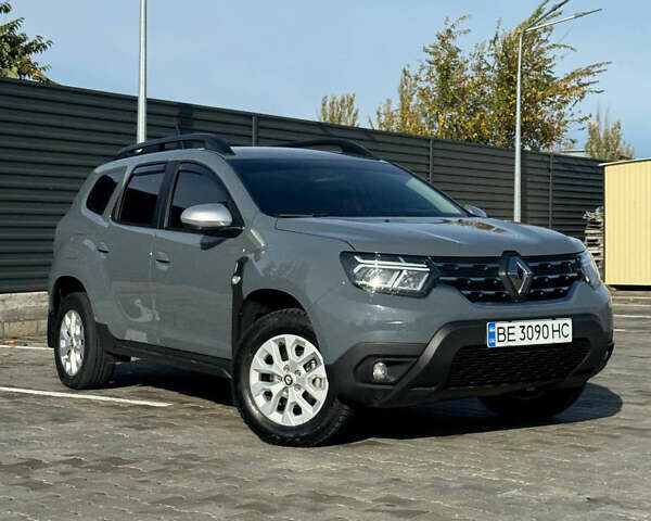 Рено Дастер 2024 в Николаеве на Automoto.ua Серый Рено Дастер, объемом двигателя 1.46 л и пробегом 43 тыс. км за 22800 $, фото 1 на Automoto.ua