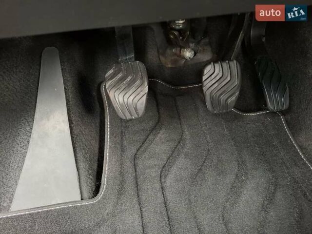 Серый Рено Дастер, объемом двигателя 1.46 л и пробегом 51 тыс. км за 22750 $, фото 72 на Automoto.ua