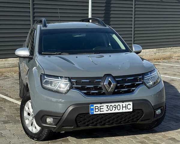 Рено Дастер 2024 в Николаеве на Automoto.ua Серый Рено Дастер, объемом двигателя 1.46 л и пробегом 43 тыс. км за 22800 $, фото 2 на Automoto.ua