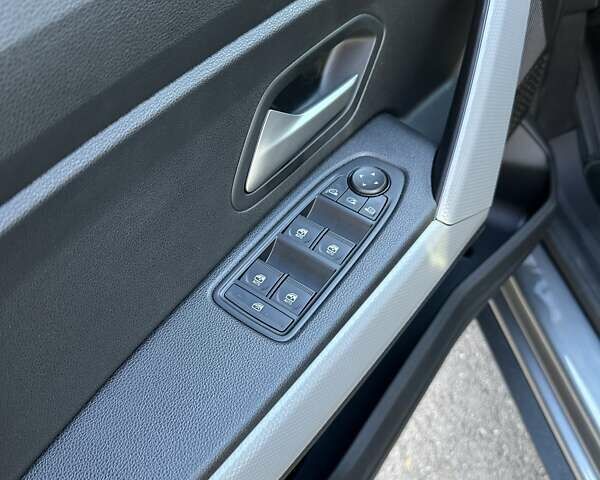 Серый Рено Дастер, объемом двигателя 1.33 л и пробегом 8 тыс. км за 24800 $, фото 13 на Automoto.ua