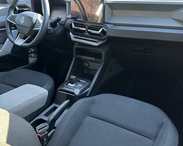 Серый Рено Дастер, объемом двигателя 1.33 л и пробегом 8 тыс. км за 24800 $, фото 14 на Automoto.ua