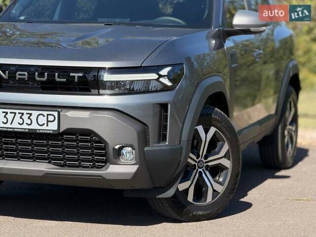 Серый Рено Дастер, объемом двигателя 1.33 л и пробегом 4 тыс. км за 26000 $, фото 4 на Automoto.ua
