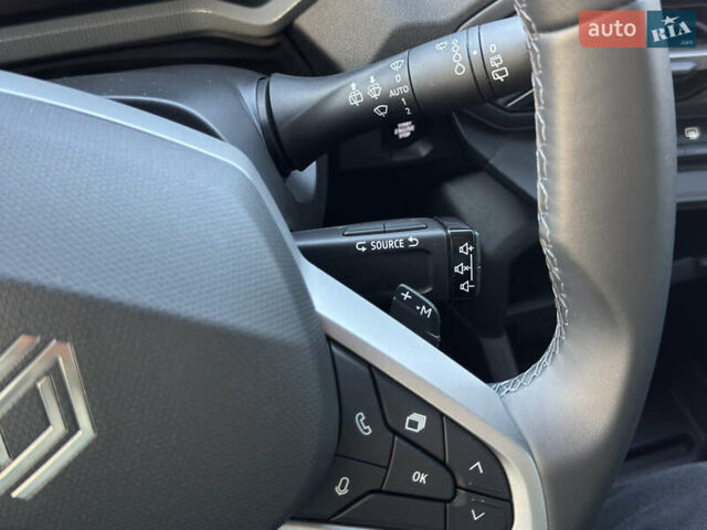 Сірий Рено Дастер, об'ємом двигуна 1.33 л та пробігом 16 тис. км за 24500 $, фото 18 на Automoto.ua