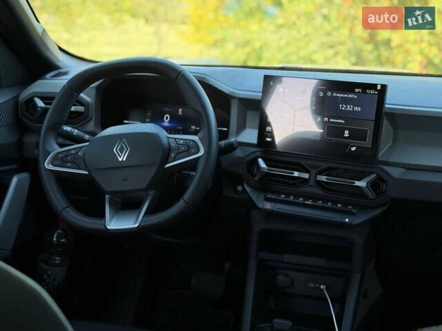 Серый Рено Дастер, объемом двигателя 1.33 л и пробегом 4 тыс. км за 26000 $, фото 40 на Automoto.ua