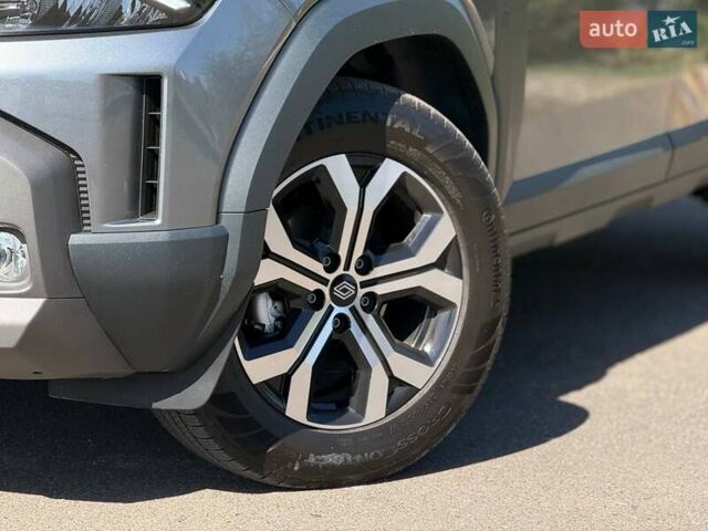 Серый Рено Дастер, объемом двигателя 1.33 л и пробегом 4 тыс. км за 26000 $, фото 6 на Automoto.ua