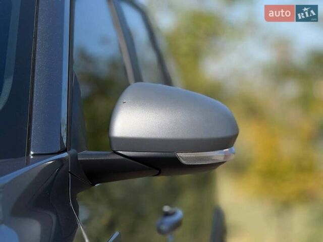Серый Рено Дастер, объемом двигателя 1.33 л и пробегом 4 тыс. км за 26000 $, фото 8 на Automoto.ua