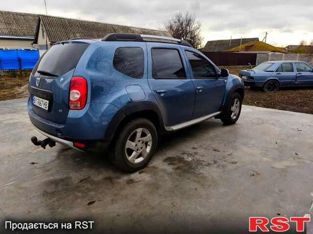 Синій Рено Дастер, об'ємом двигуна 1.5 л та пробігом 275 тис. км за 8200 $, фото 2 на Automoto.ua